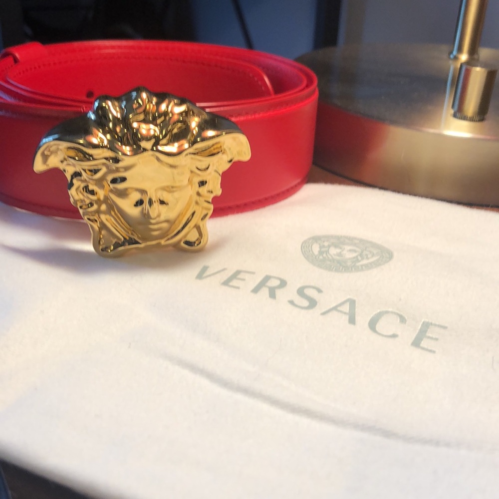 Versace red Medusa belt made in Italy